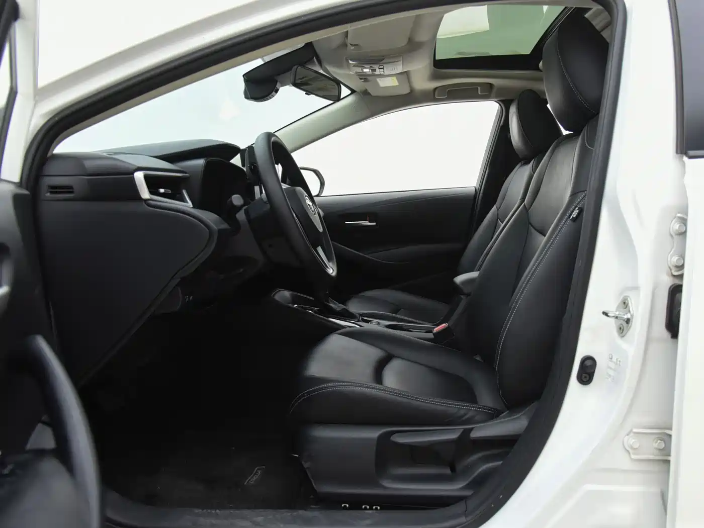 Toyota Corolla 2021 1.2T S-CVT Elite Edition фото 6