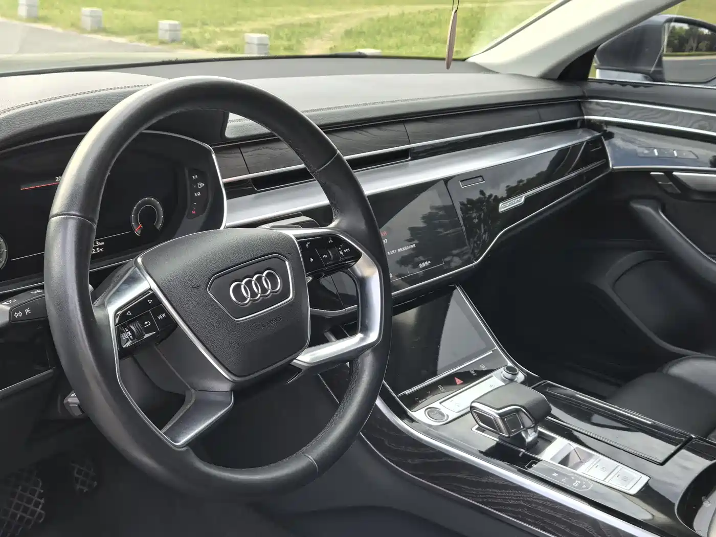 Audi A8 2021 A8L 50 TFSI quattro Comfort фото 6