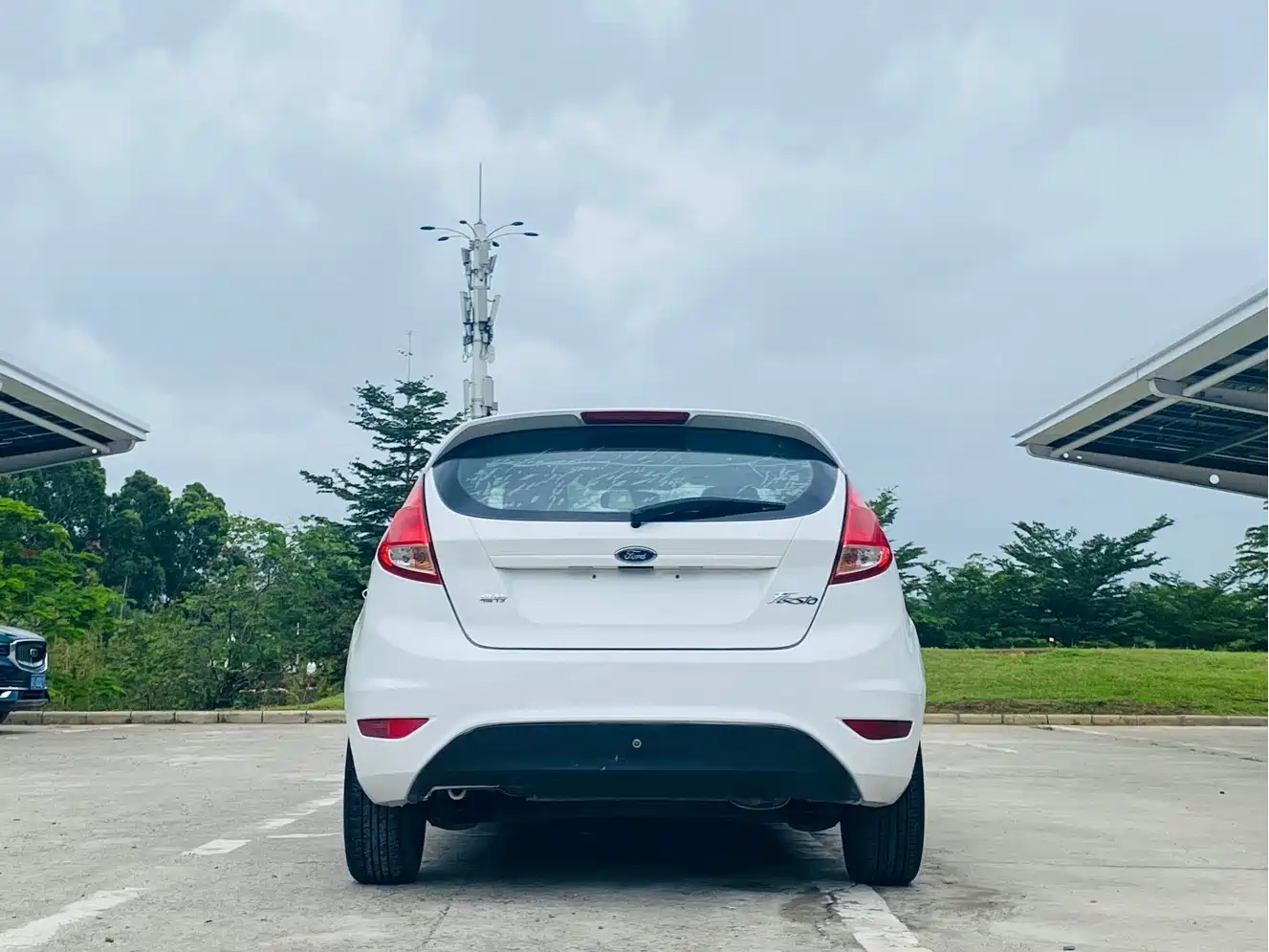 Ford Fiesta 2016 2013 Hatchback 1.5L Automatic Fashion