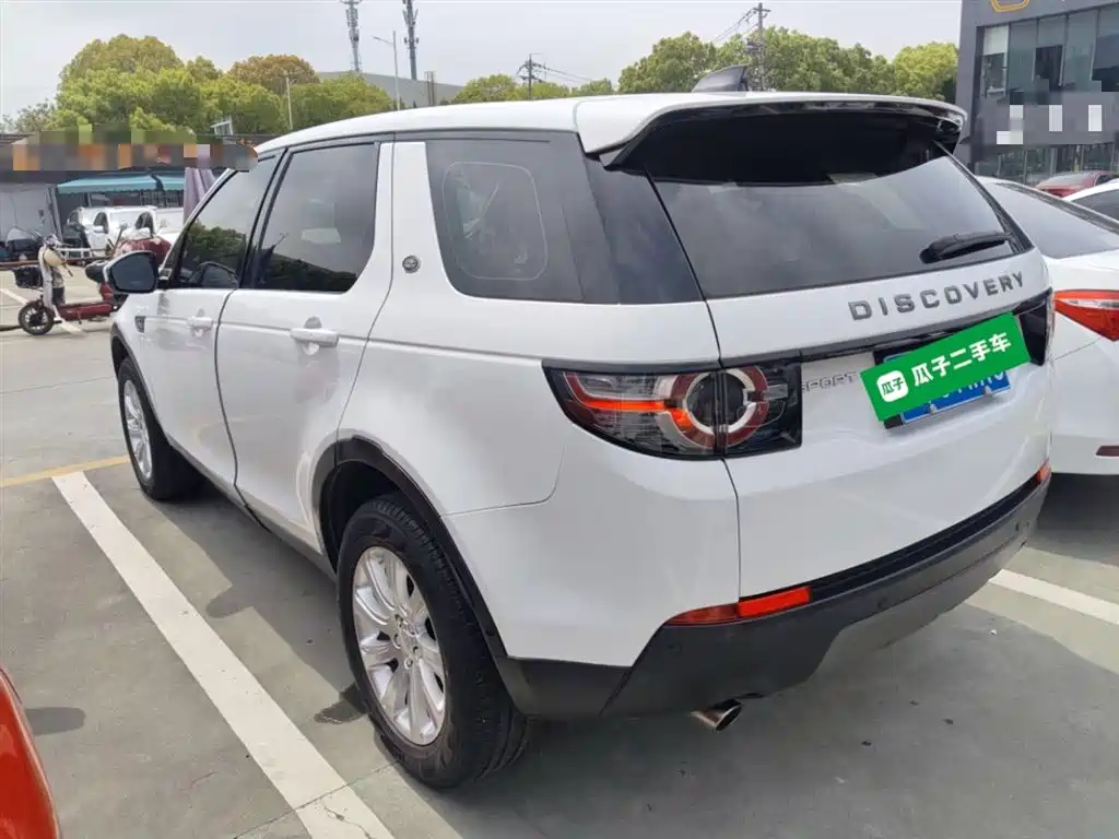 Land Rover Discovery Sport 2018 240PS SE Edition фото 25