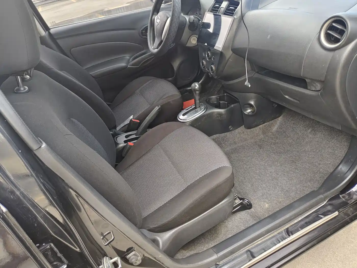 Nissan Sunny 2016 2015 1.5XE CVT Comfort