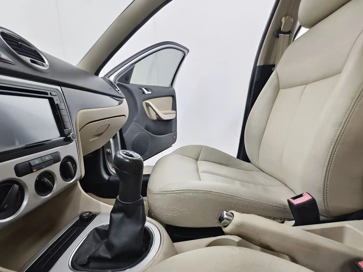 Volkswagen Lavida 2012 2011 1.6L Manual Leisure Edition