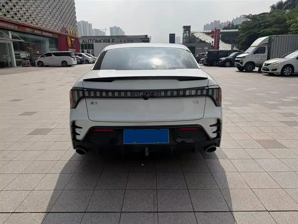 Lynk & Co 03 2023 1.5TD DCT Power Pro фото 9