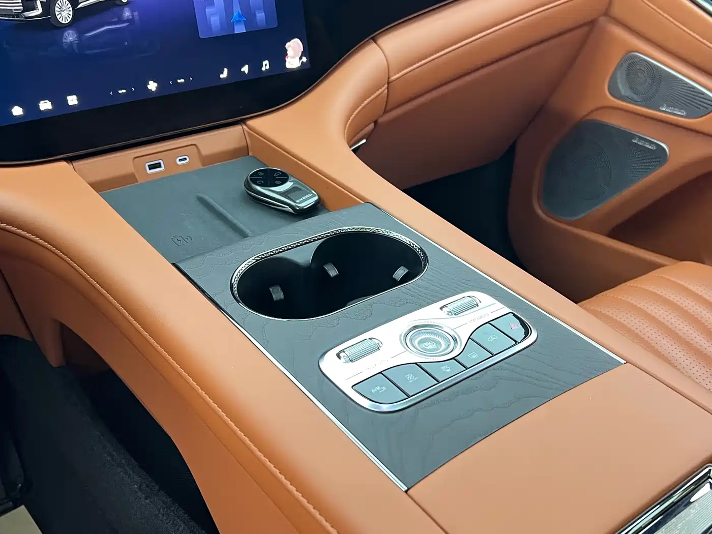 EXEED XINGTU LANYUE C DM