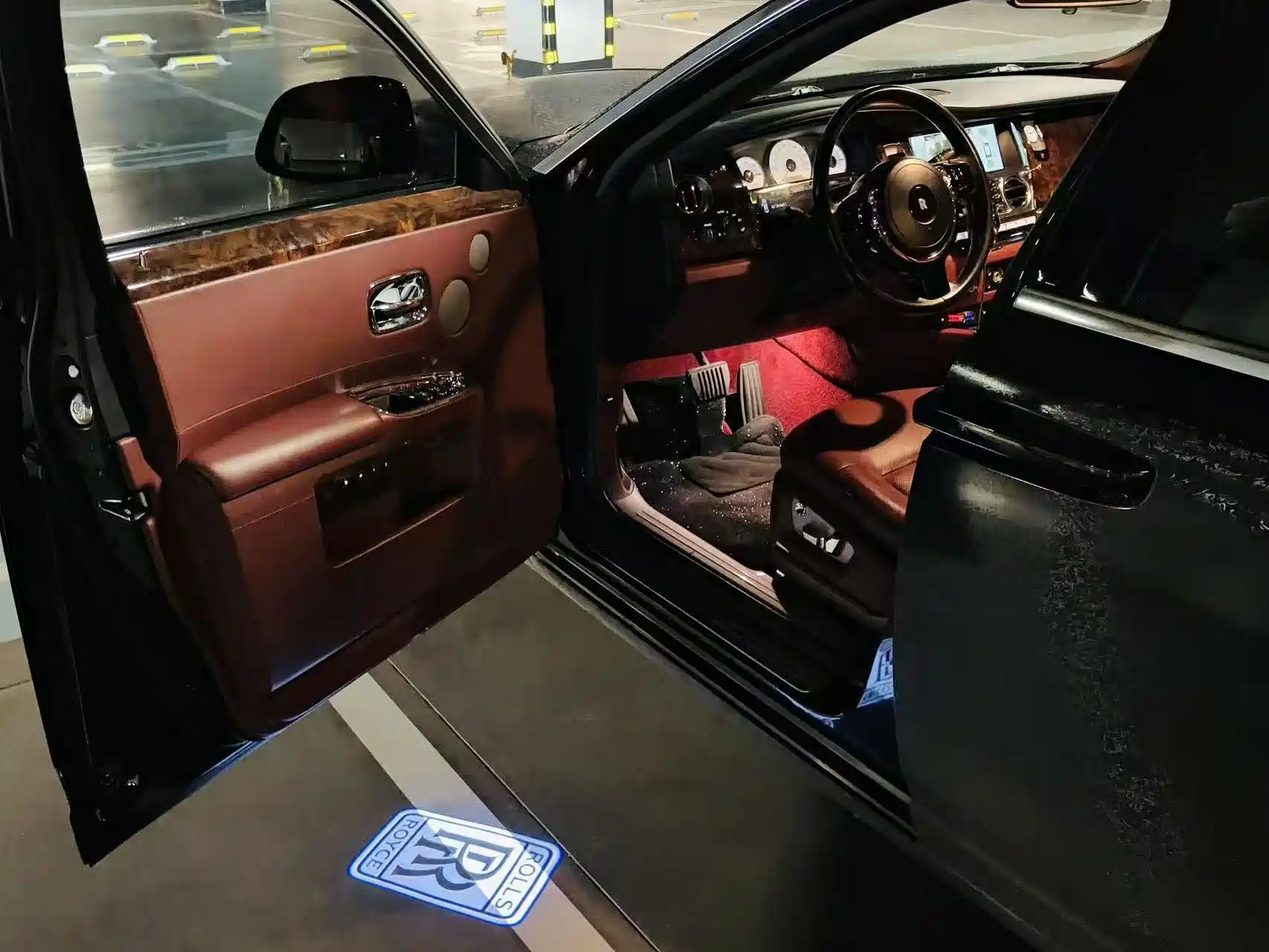 Фото 5 - Rolls-Royce Ghost
