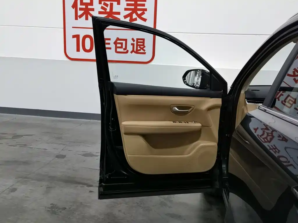 Landian E5 PLUS 2024 2025 Model 165km Long Range PLUS 7-seater