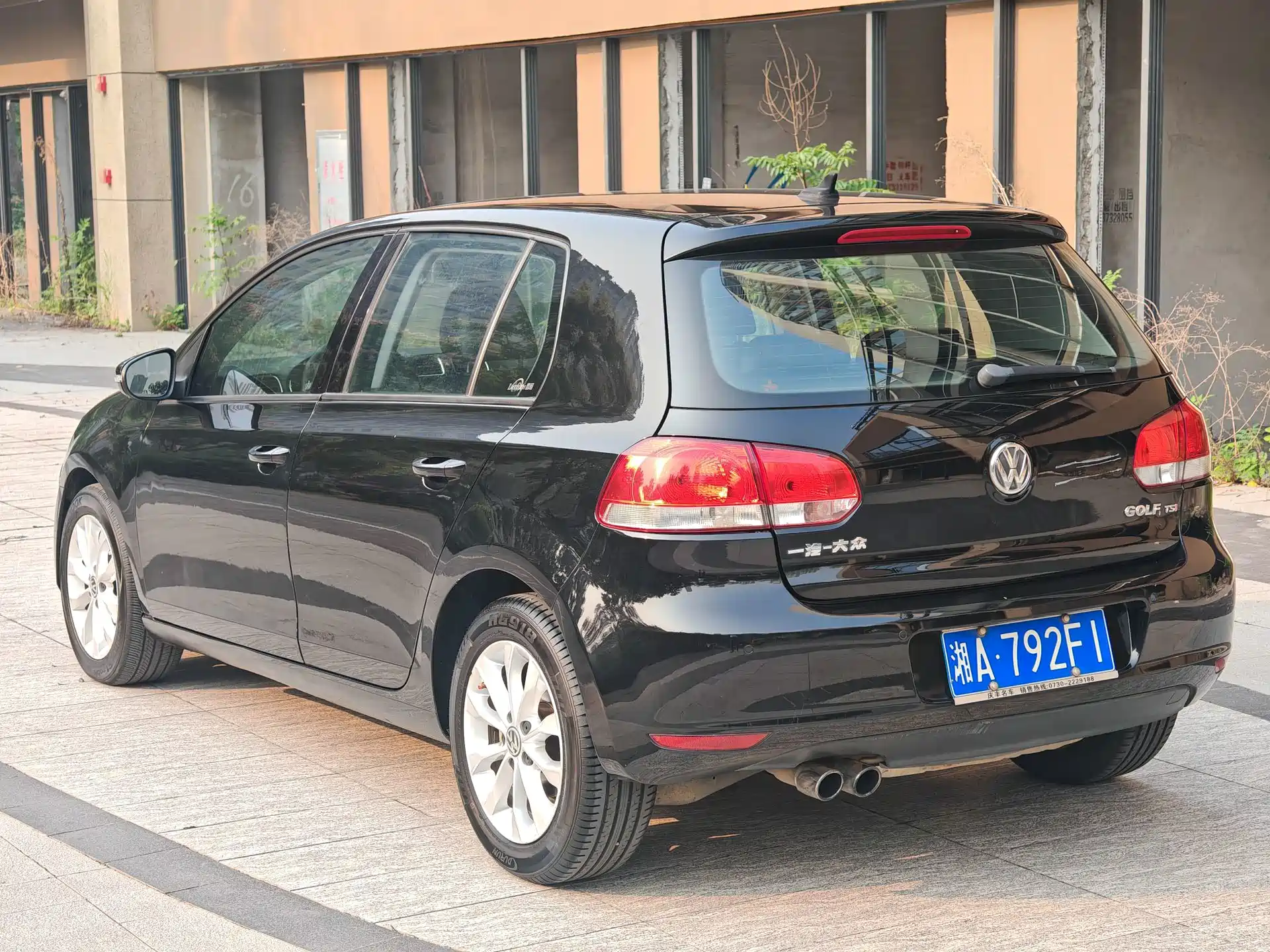 Фото 7 - Volkswagen Golf