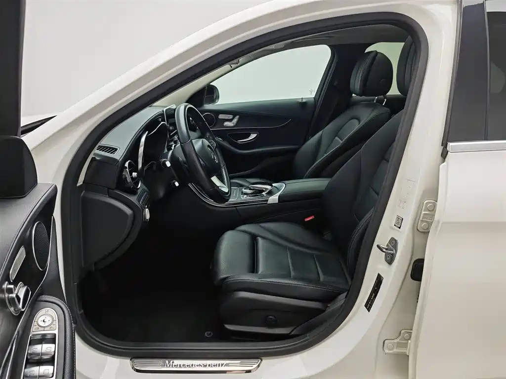 Mercedes-Benz C-Class 2018 C 200 L Sport Edition фото 10