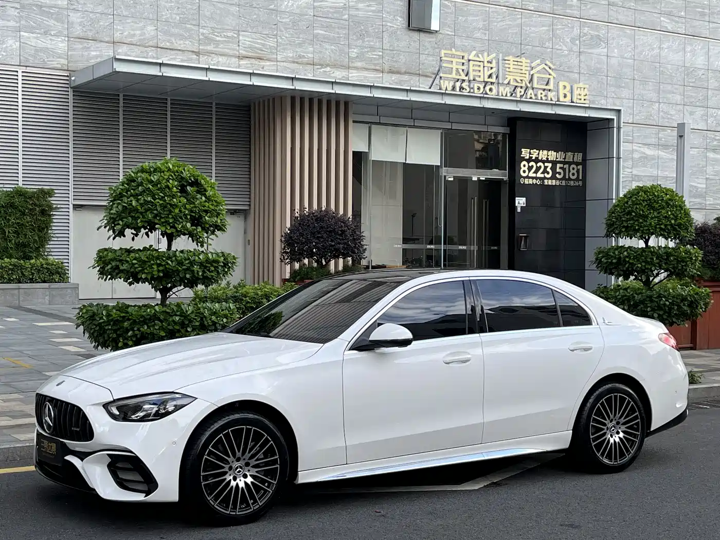 Mercedes-Benz C-Class 2024 Facelift III C 260 L Sport фото 6