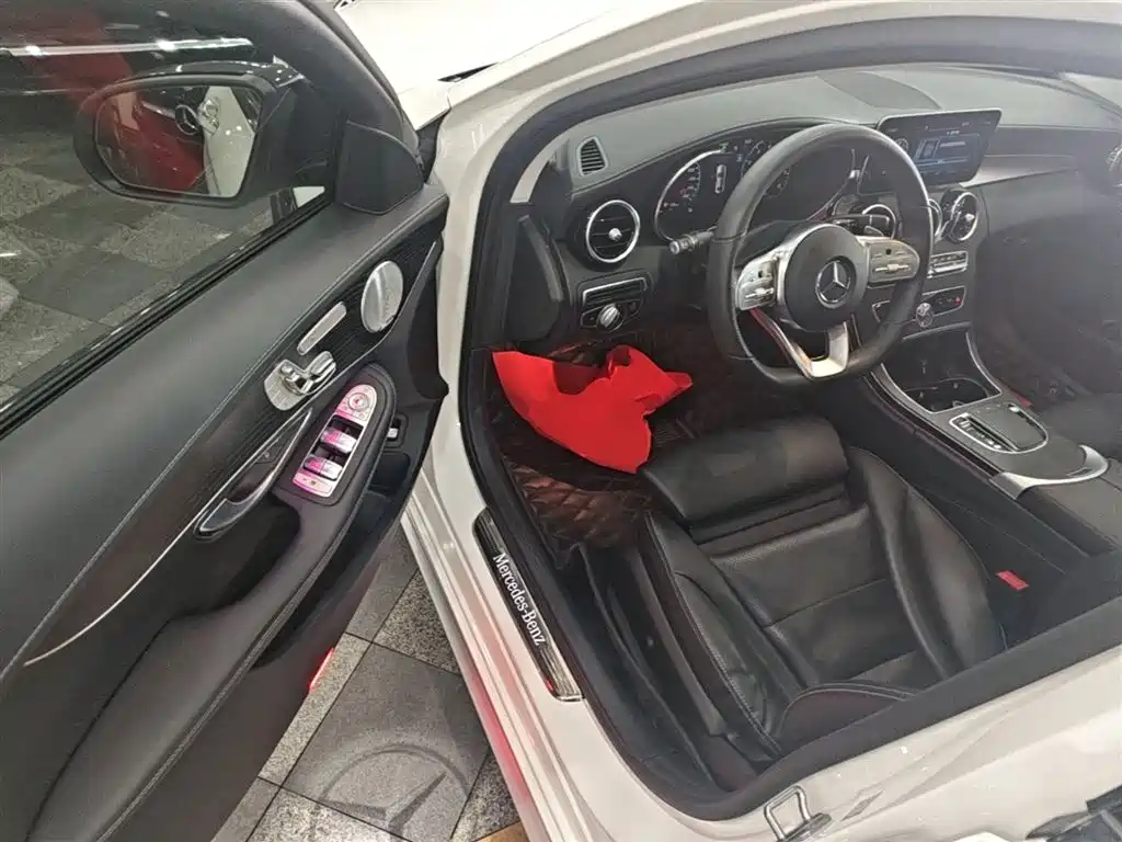 Mercedes-Benz C-Class 2021 C 260 L Sport Starry Exclusive Edition фото 16