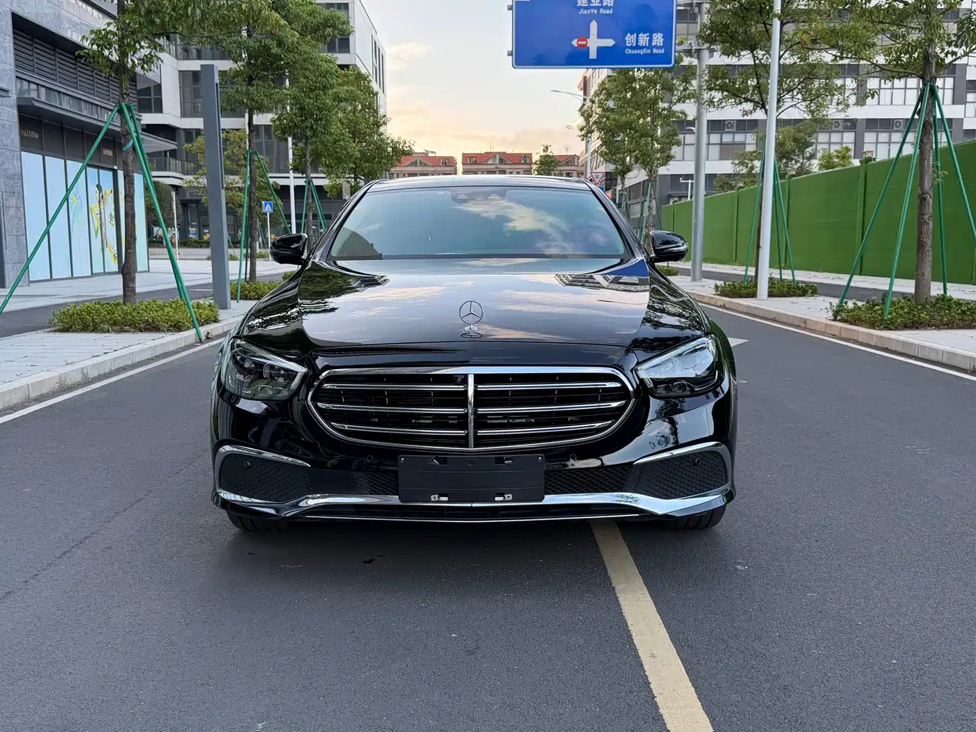 Mercedes-Benz E-Class 2021 E 300 L Premium фото 2