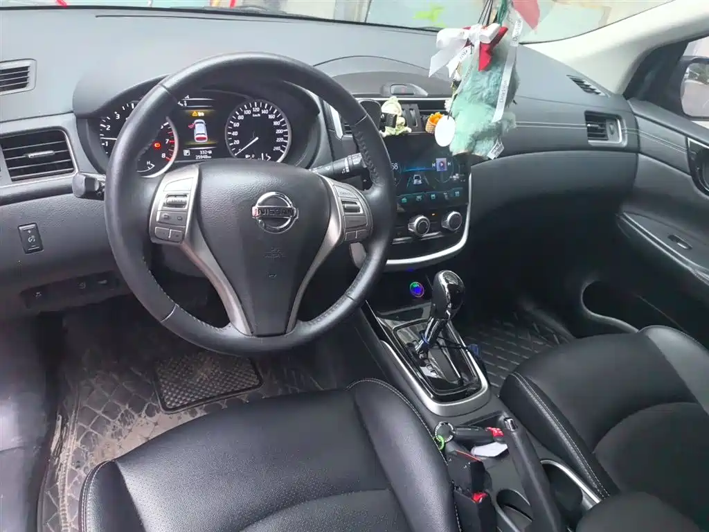 Nissan Tiida, миниатюра 19