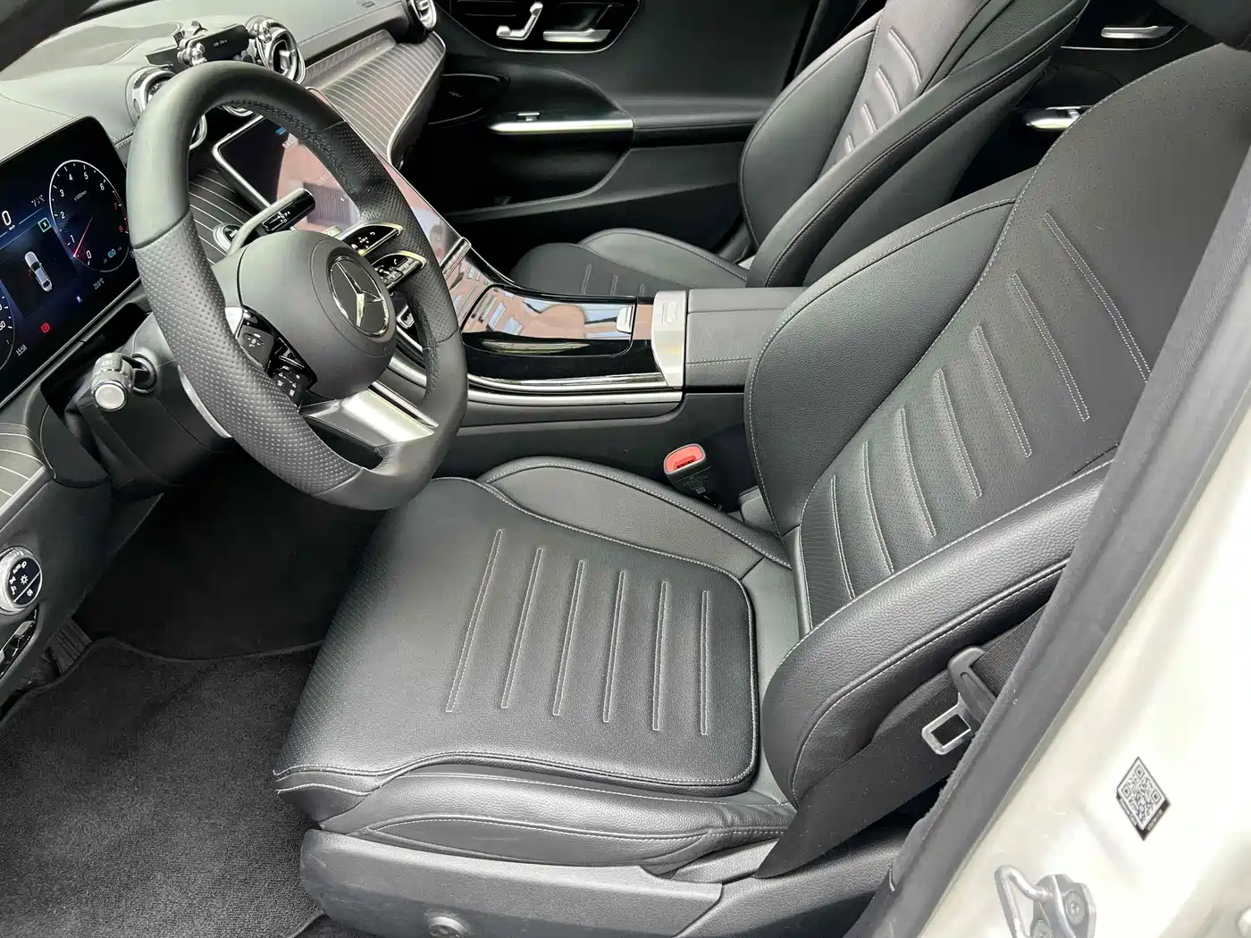 Mercedes-Benz C-Class 2022 C 260 L Sport Edition фото 4