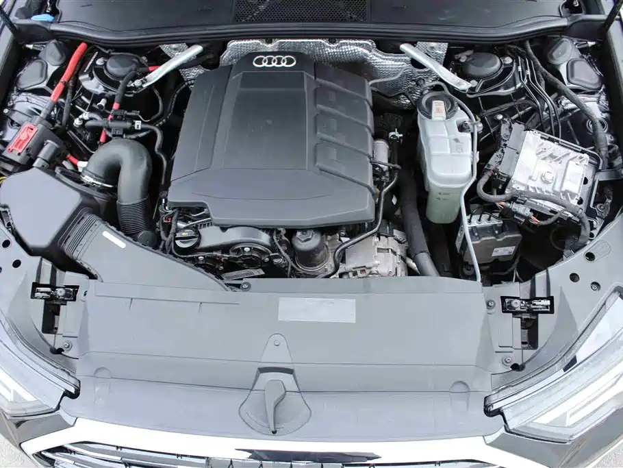 Audi A6L 2021 40 TFSI Luxury Elegance фото 17