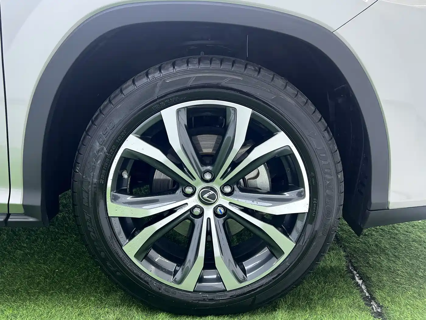 Lexus RX 2021 300 AWD Special Edition фото 28