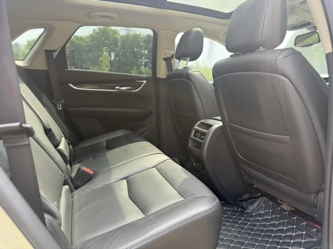 Cadillac XT5 2016 28T AWD Luxury Model фото 17