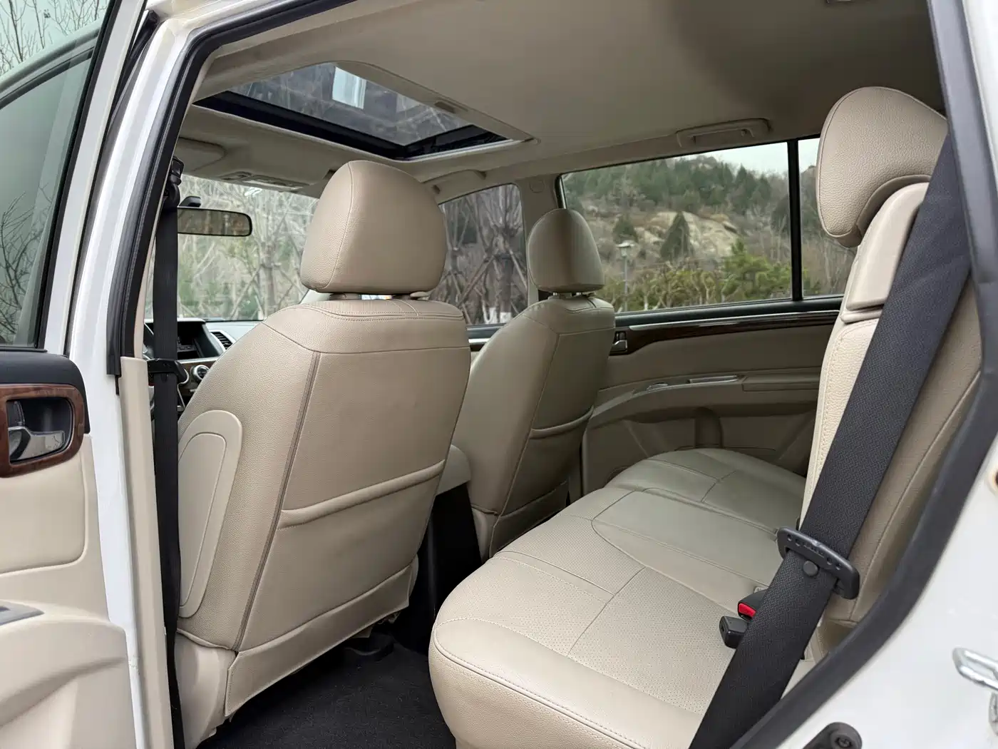 Mitsubishi Pajero Sport 2013 3.0L Automatic 2WD Luxury фото 5