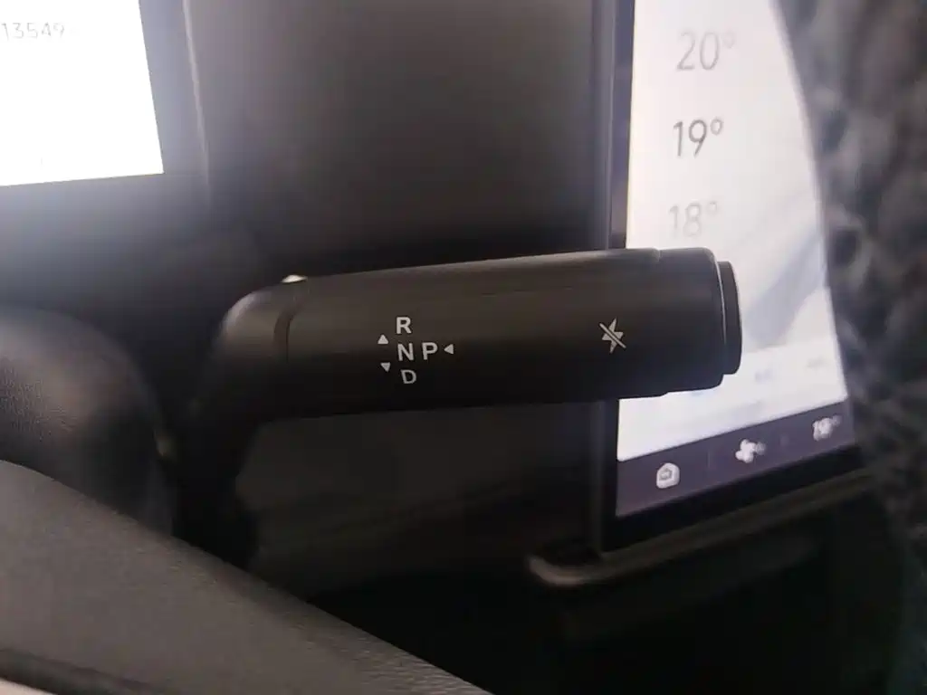 ARCFOX T1 2025 2025 Base Model