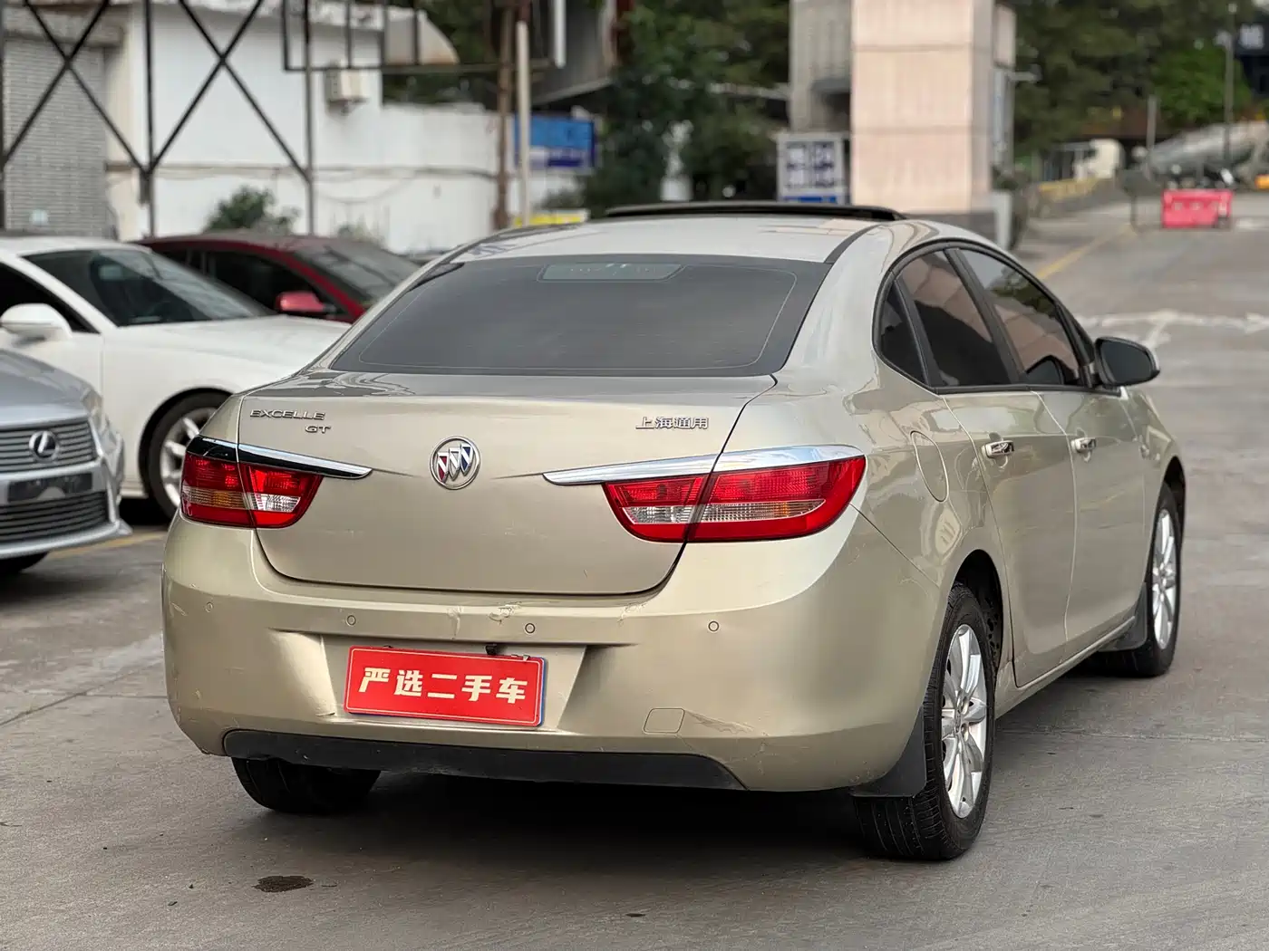 Buick Excelle 2013 GT 1.6L Automatic Fashion Edition фото 5