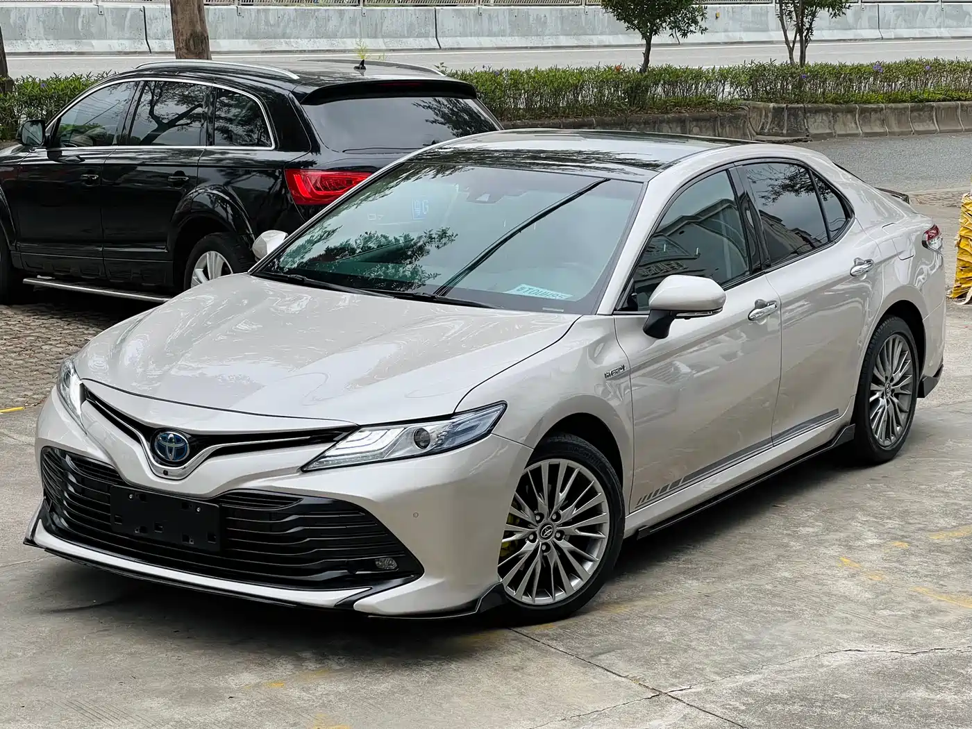 Toyota Camry 2019 Facelift Hybrid 2.5HG Luxury Edition