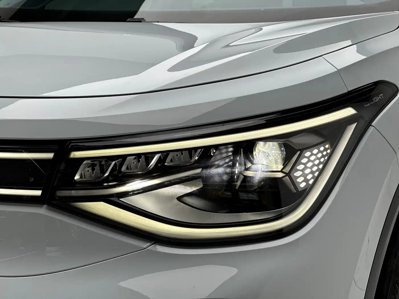 Volkswagen ID.6 X 2021 Pro Intelligent Long Range Edition фото 17