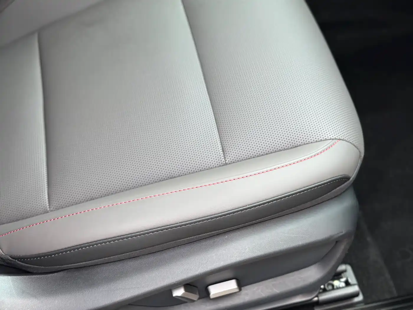 Hongqi EH7 2025 2025 690 Smart Selection Edition