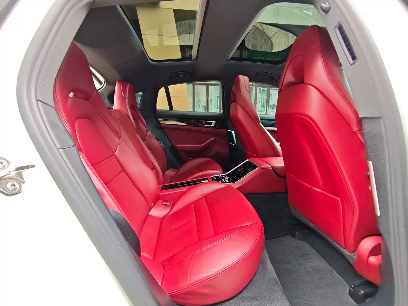 Porsche Panamera 2017 Panamera 3.0T фото 8
