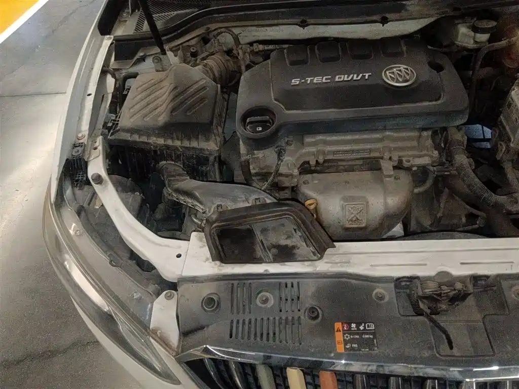 Buick Excelle 2016 15N Manual Elite фото 21