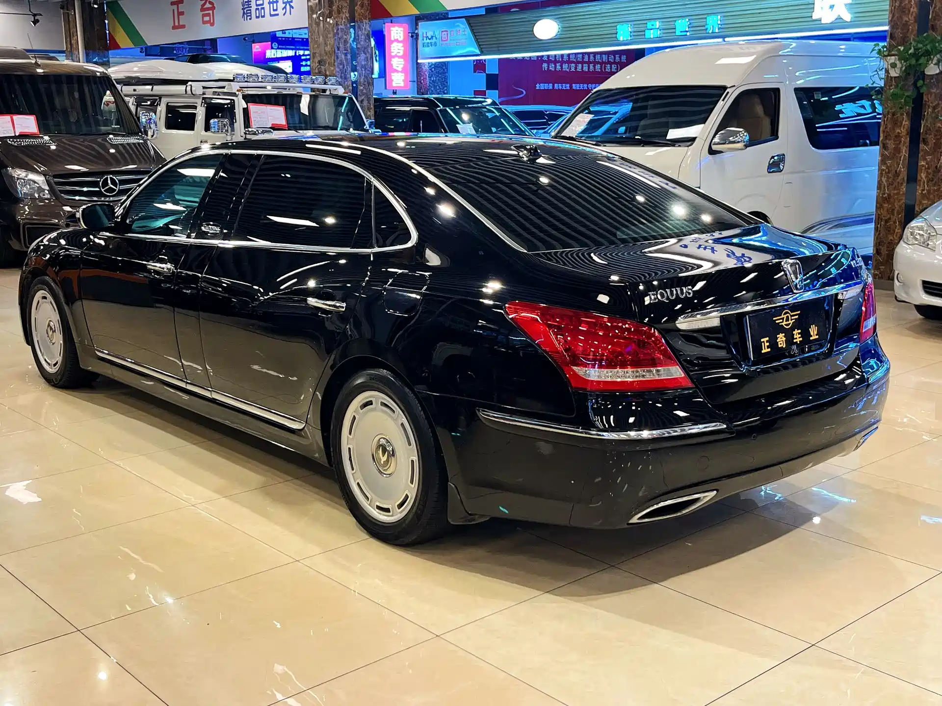 Фото 5 - Hyundai Equus