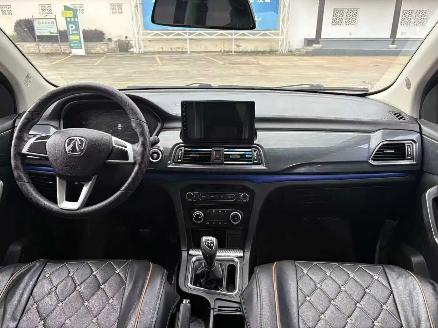BAIC Weiwang M50F 2018 2017 1.5L Standard