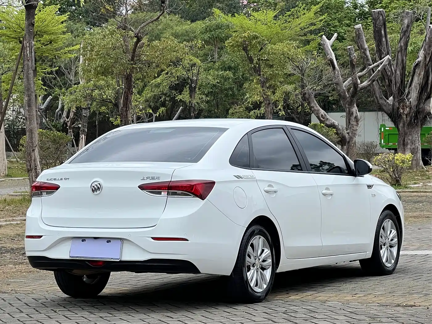 Buick Excelle 2021 Exemplar 1.5L Auto Elite фото 4