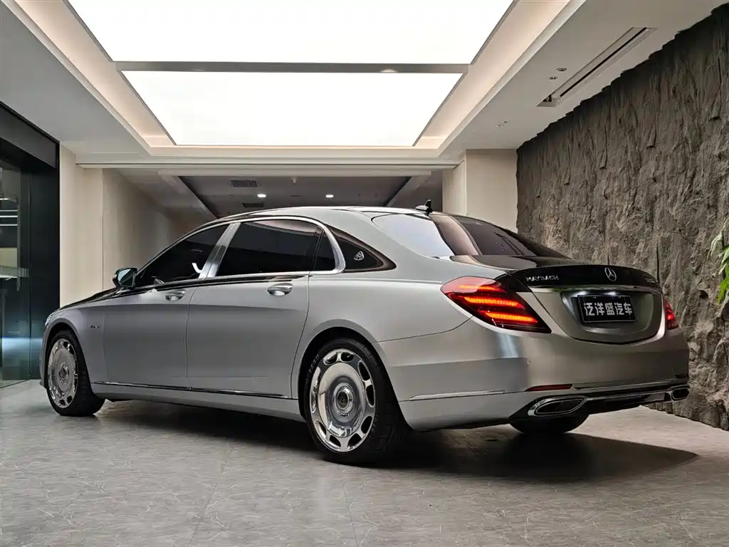 Mercedes-Benz Maybach S-Class 2015 S 500 4MATIC фото 19