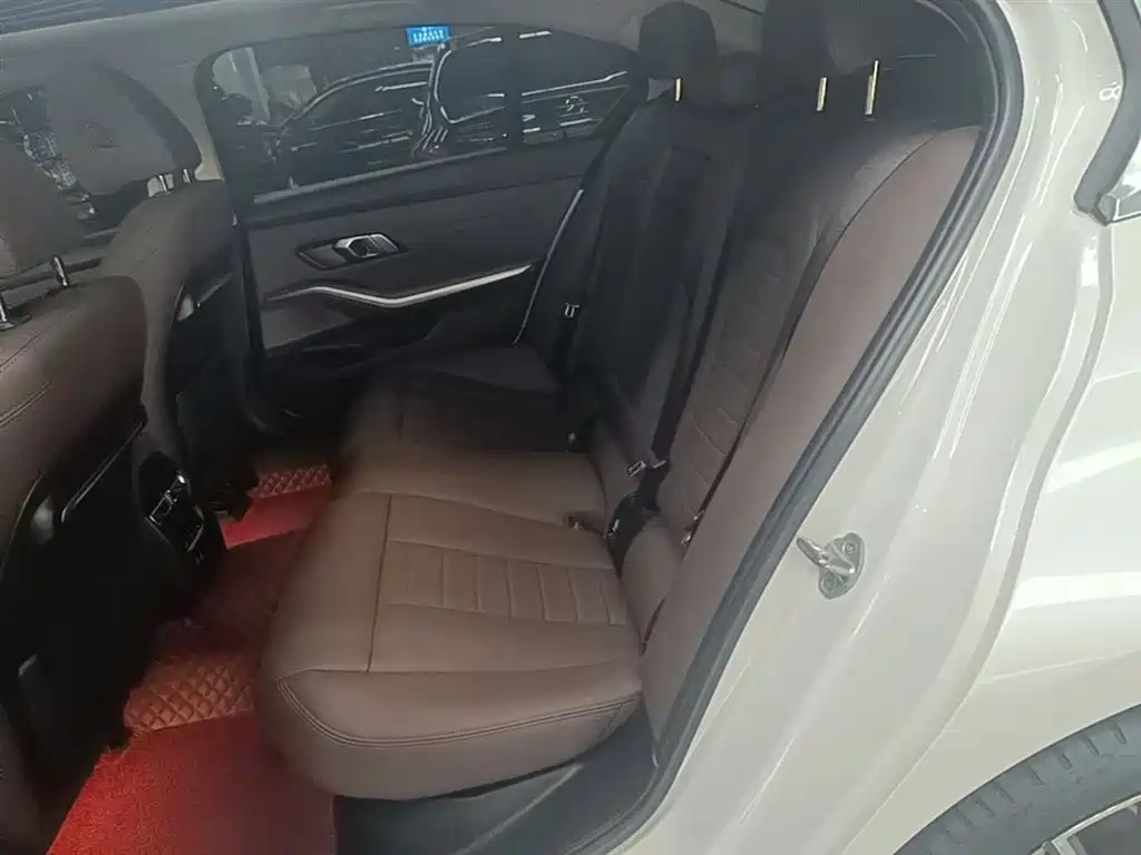BMW 3 Series 2021 325Li M Sport Package фото 17