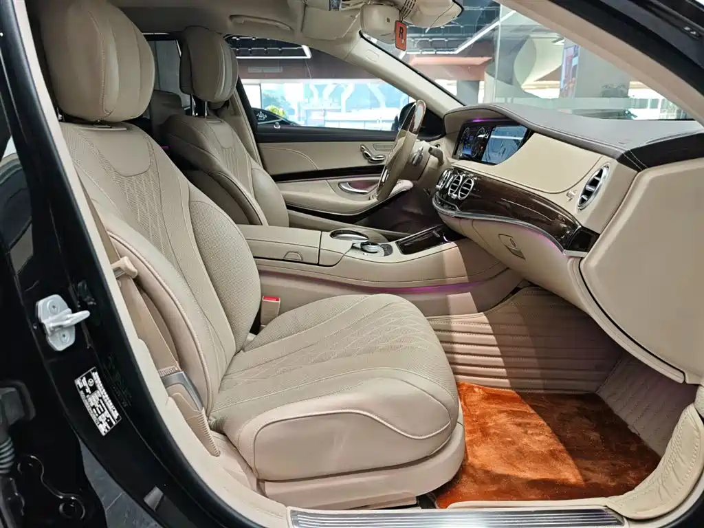Mercedes-Benz Maybach S-Class 2015 S 500 4MATIC фото 11