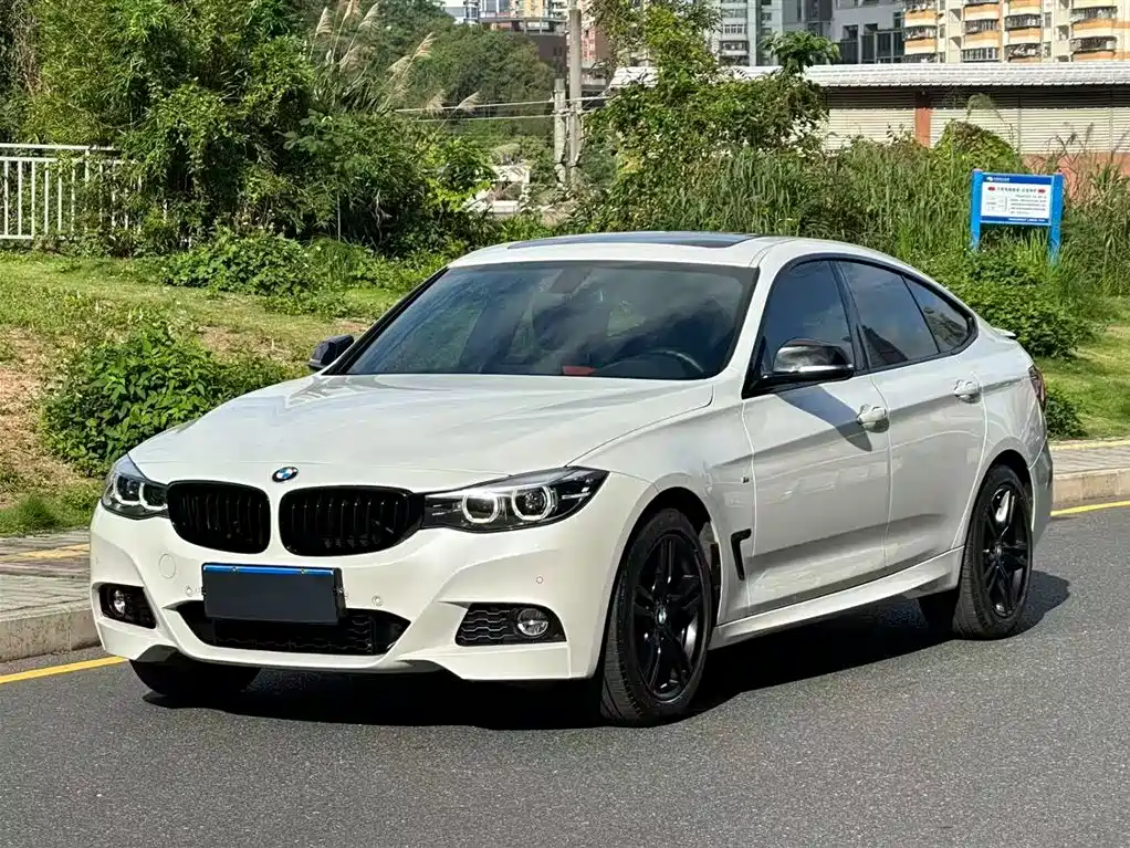 BMW 3 Series GT 2019 320i M Sport Black Night Edition