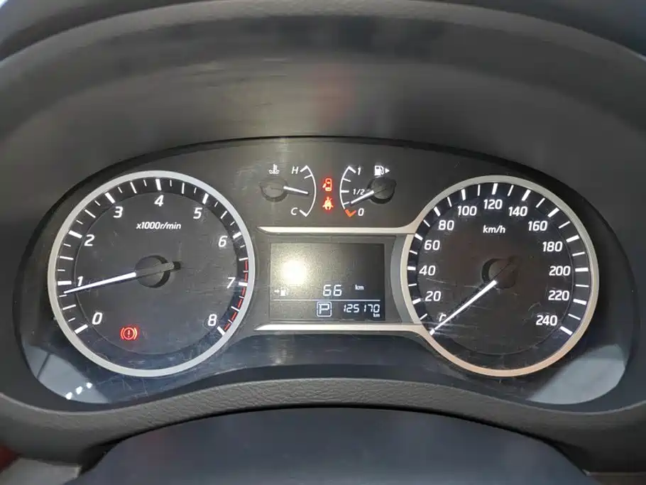 Nissan Bluebird 2020 2020 1.6L CVT Cool Edition