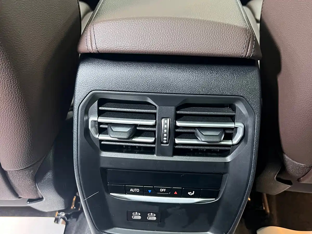 BMW 3 Series 2023 320Li M Sport Package фото 20