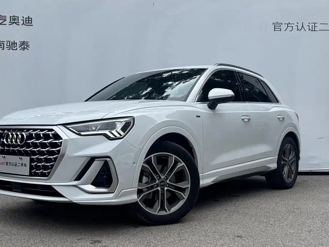 Audi Q3 2024 2024 40 TFSI Fashion Sport