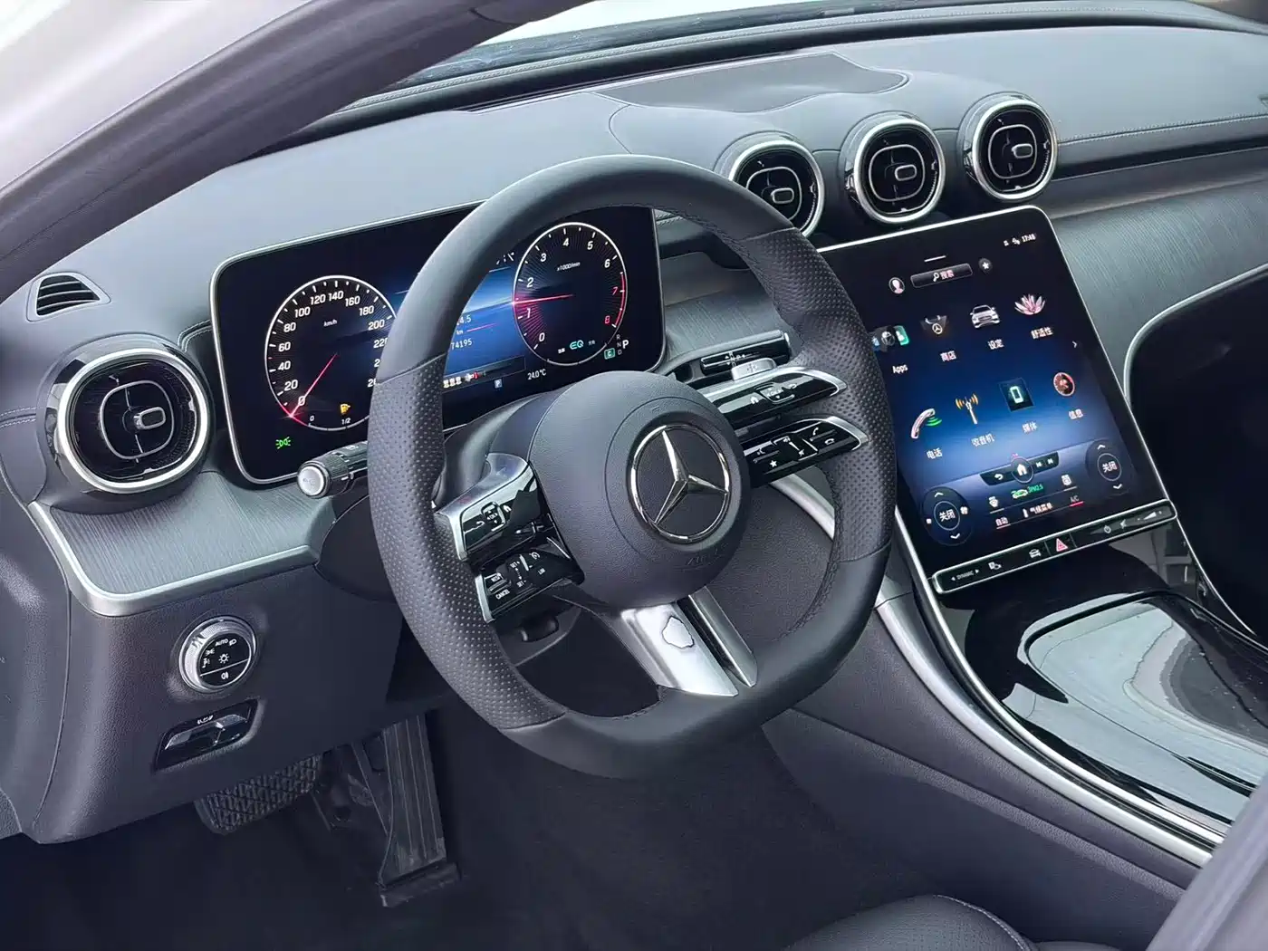 Mercedes-Benz C-Class 2022 C 200 L Sport Version фото 6