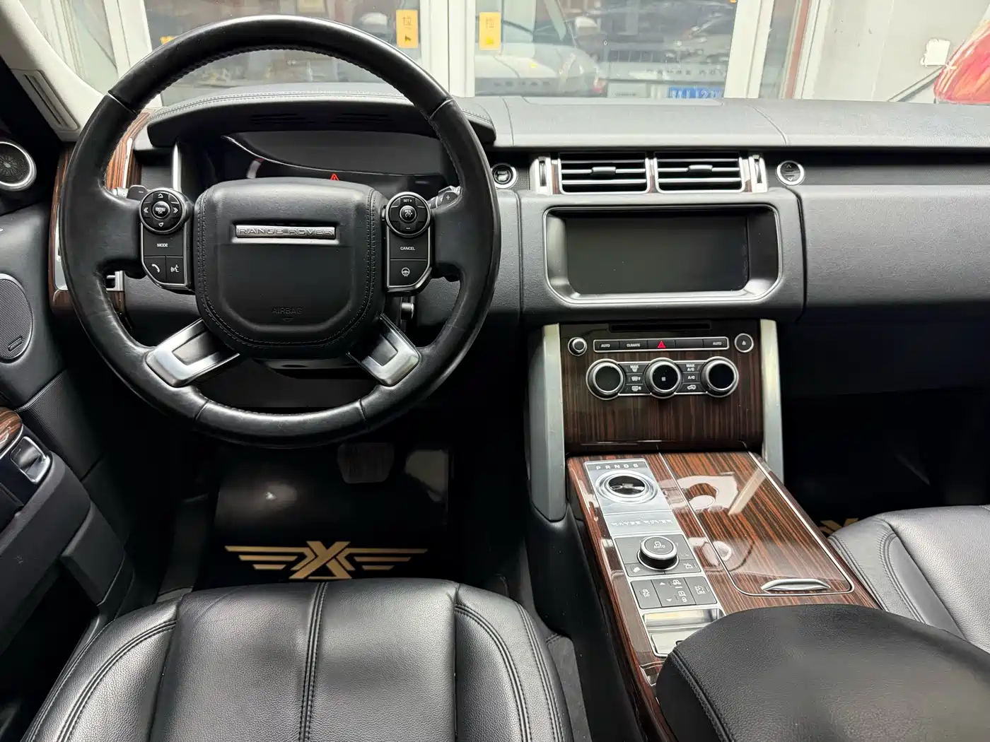Land Rover Range Rover 2016 3.0 SC V6 Vogue фото 27