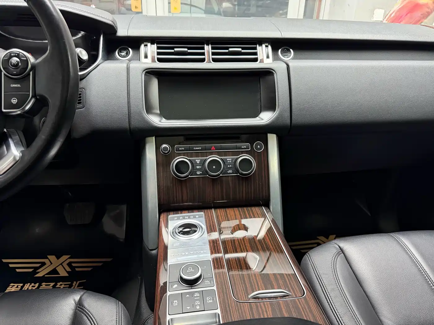 Land Rover Range Rover 2016 3.0 SC V6 Vogue фото 33