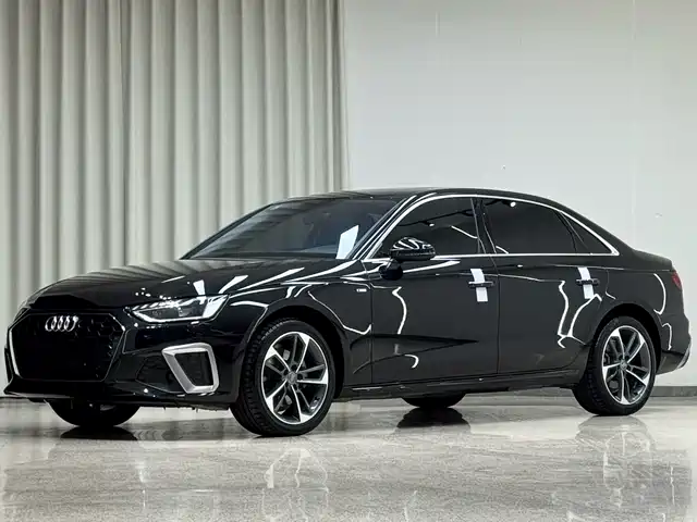 Audi A4L 2021