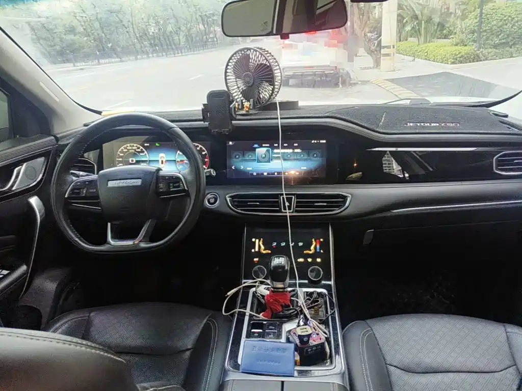 Jetour X90 2021 2019 1.5T Manual Comfort 6-seater China V