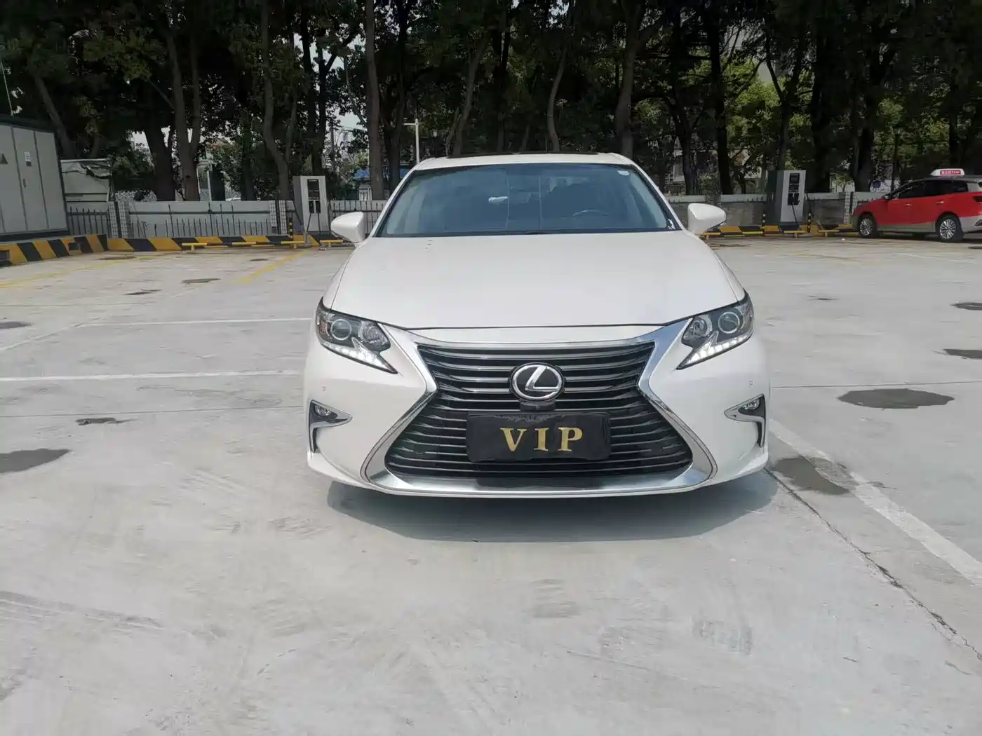 Lexus ES 2015 200 Elite Edition