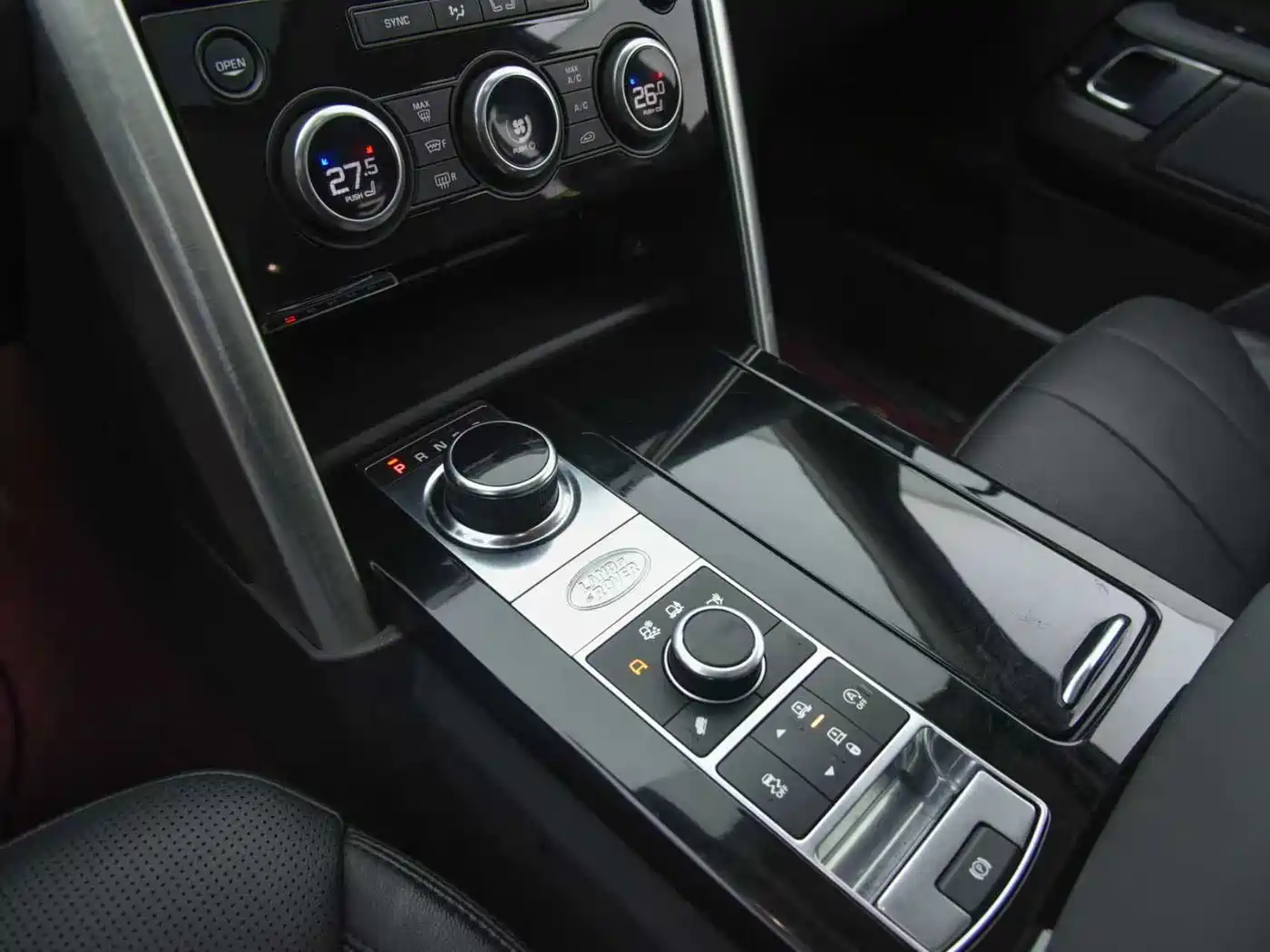 Land Rover Discovery 2019 2.0T HSE фото 10