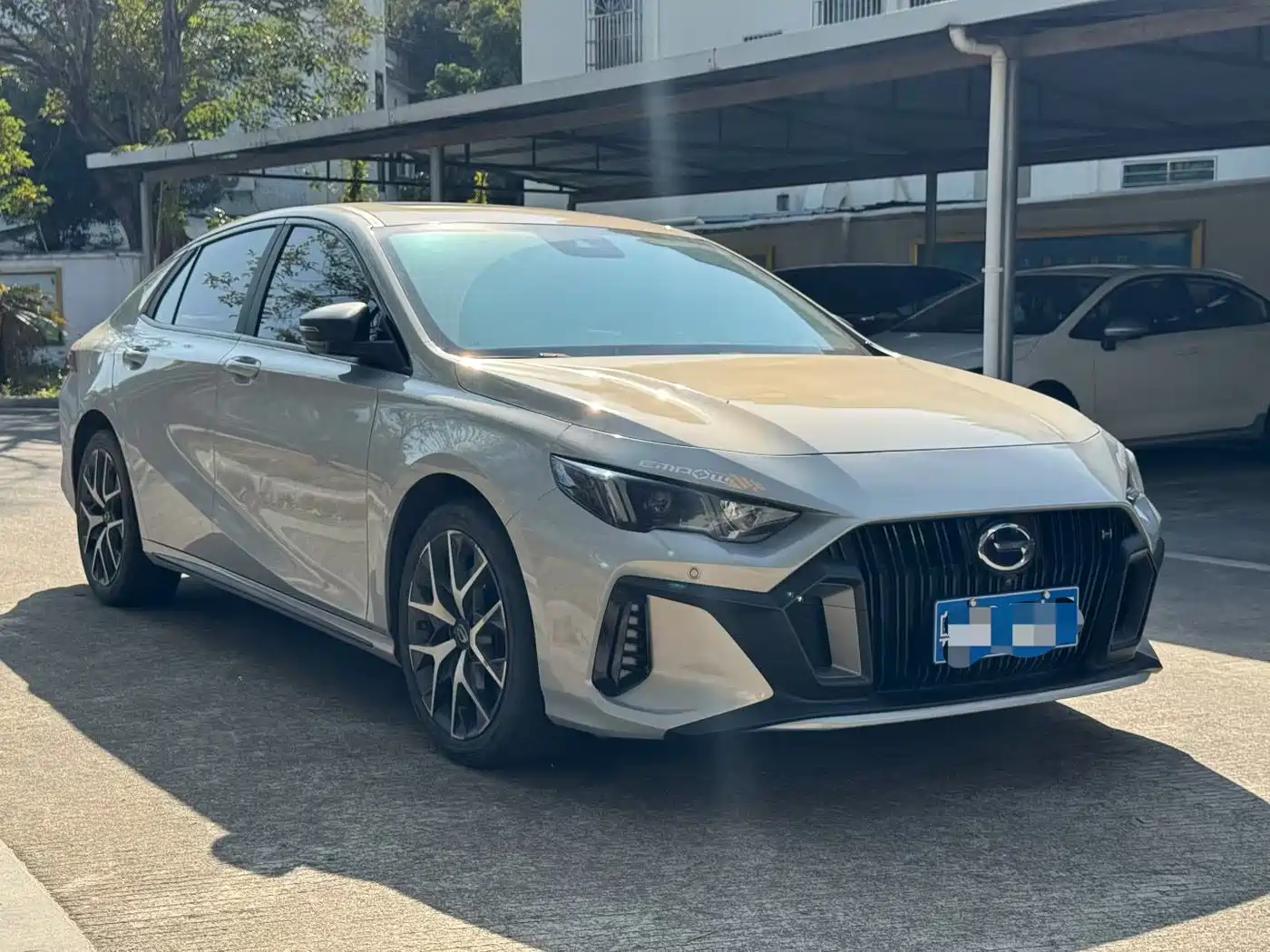 GAC Trumpchi Trumpchi Emkoo 2023 Shadow Leopard H Smart Hybrid фото 3