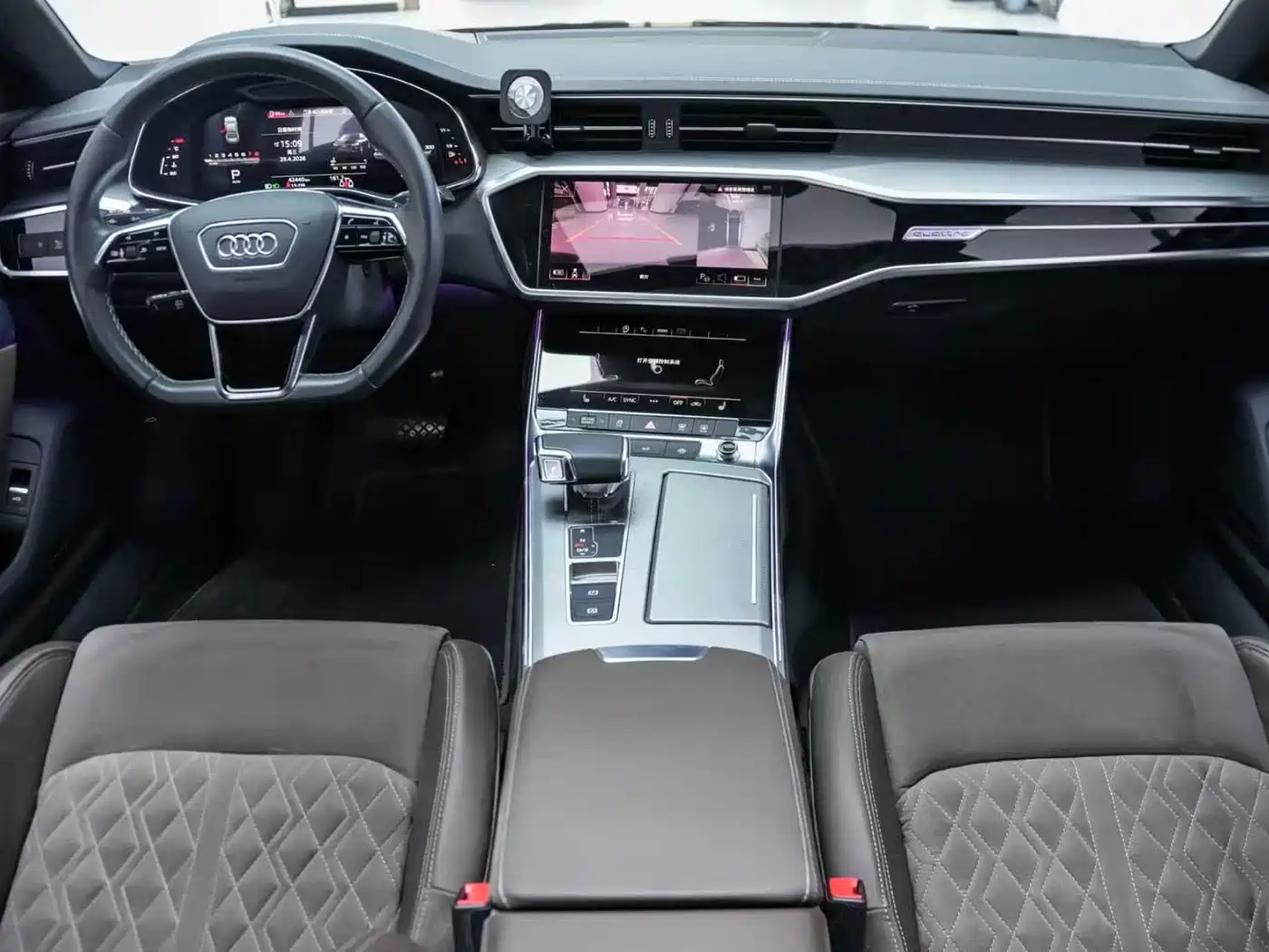 AUDI A7L
