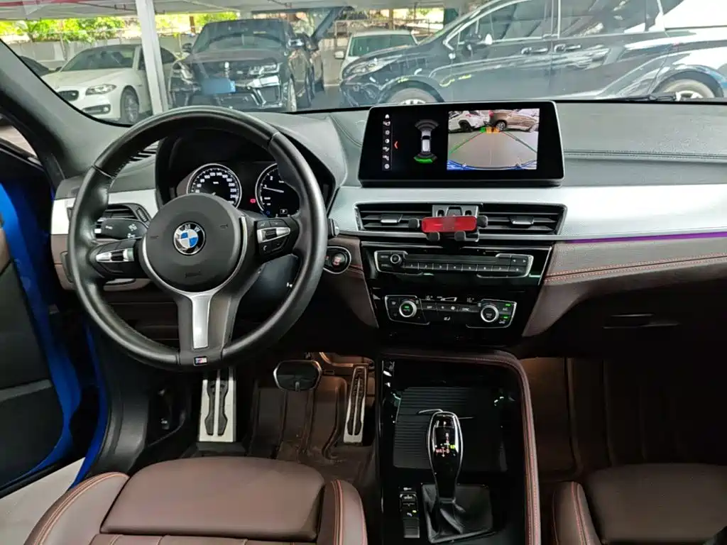 BMW X2 2022 2021 Facelift sDrive25i Shadow Night Edition
