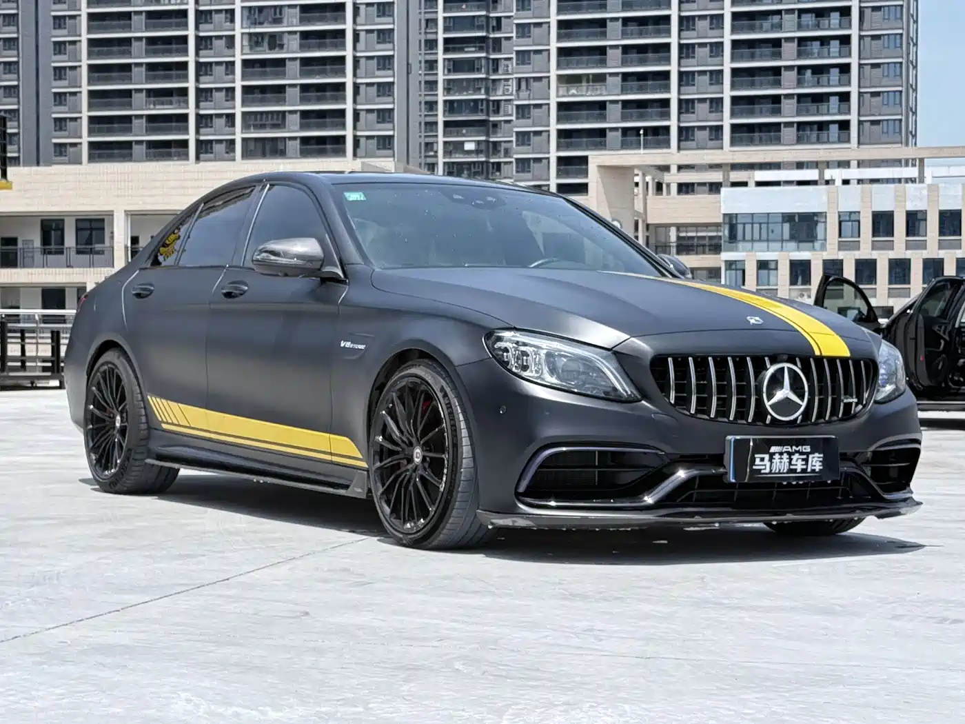 Mercedes-Benz C-Class AMG 2019 AMG C 63 фото 3