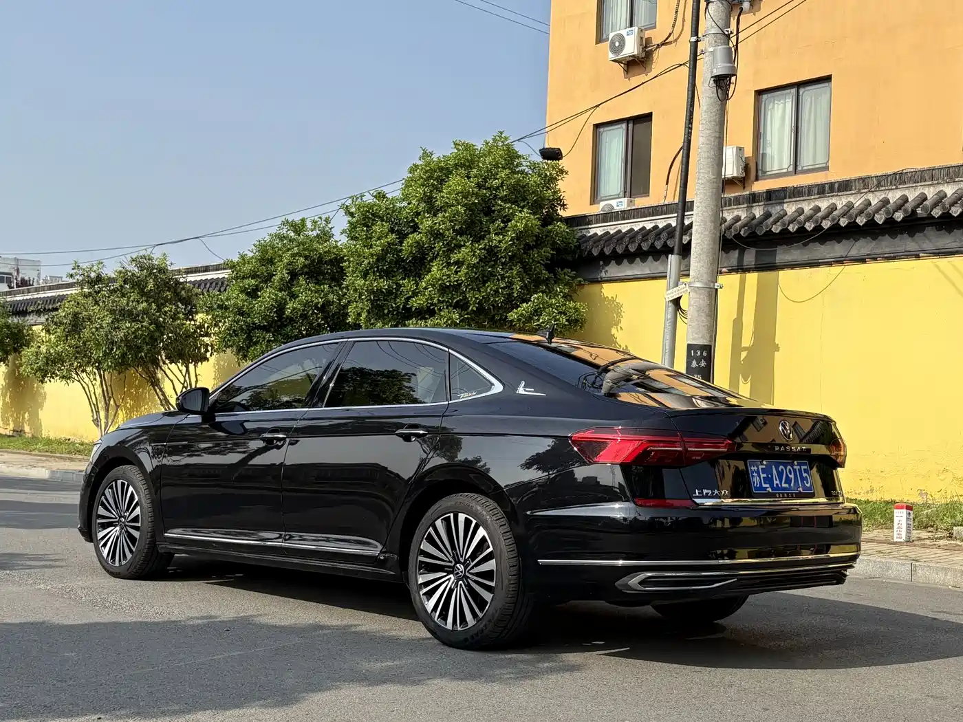 Volkswagen Passat 2021 Model 330TSI Luxury Edition фото 7